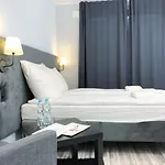Jtb住宅公寓酒店  3* 什切青