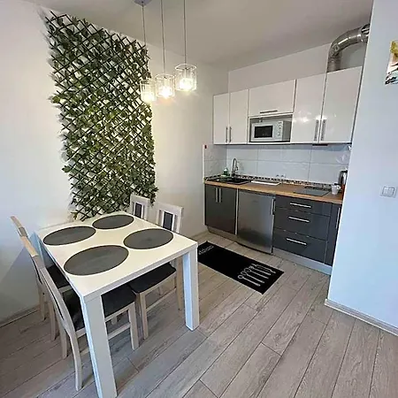Apartamenty Residence Aparthotel מלון דירות שצ'צ'ין
