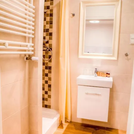 Residence Aparthotel 3*